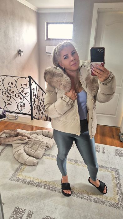 Vând geaca blana naturala