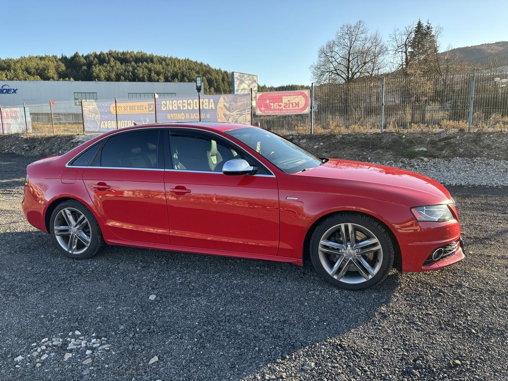 Ауди S 4, внос от Канада, 3000 кб/ 333 коня, бензин 2010