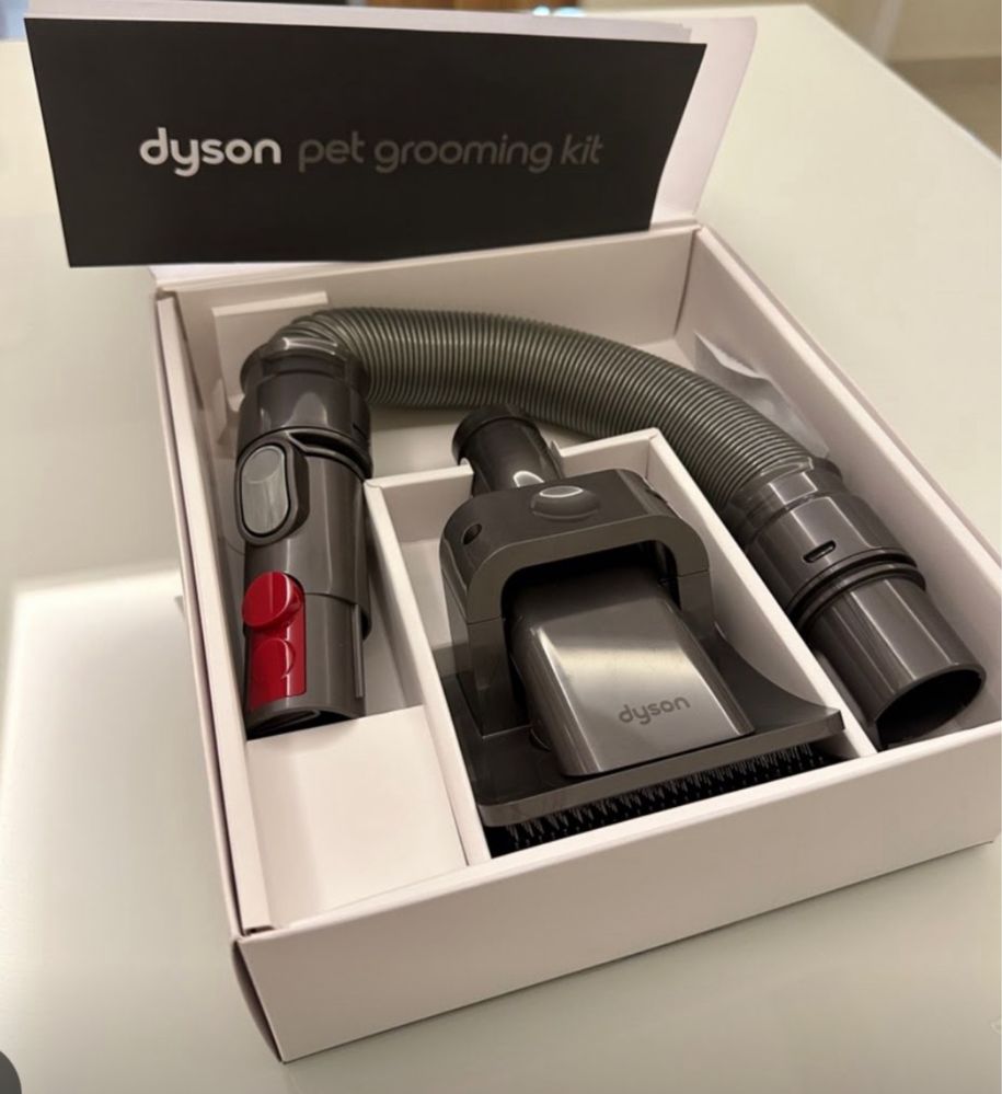 Kit de ingrijire animale de companie pentru aspiratoarele Dyson