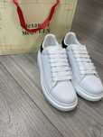 Vand Alexander McQueen 44
