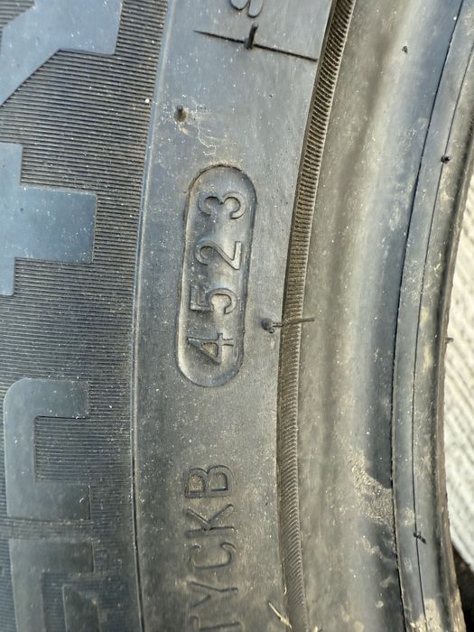 O anvelopa vara  235/45 R17 Nokian PowerProof