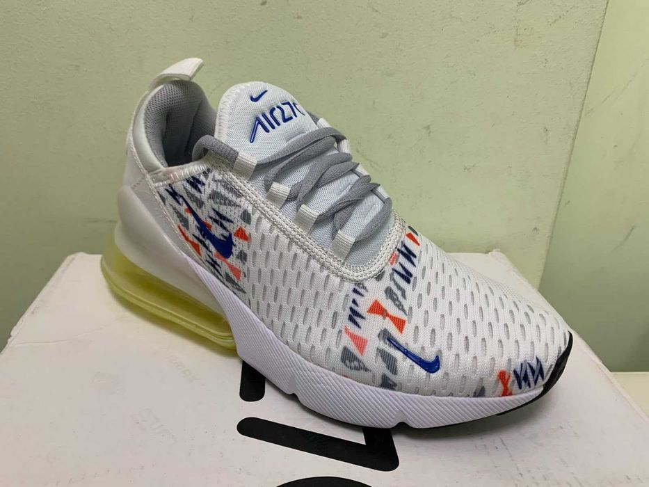 Оригинални нови маратонки Nike Air Max 270  номер 37.5