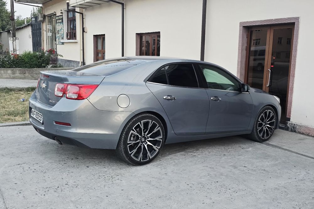 Malibu 1 2 pazitsiya lyukli