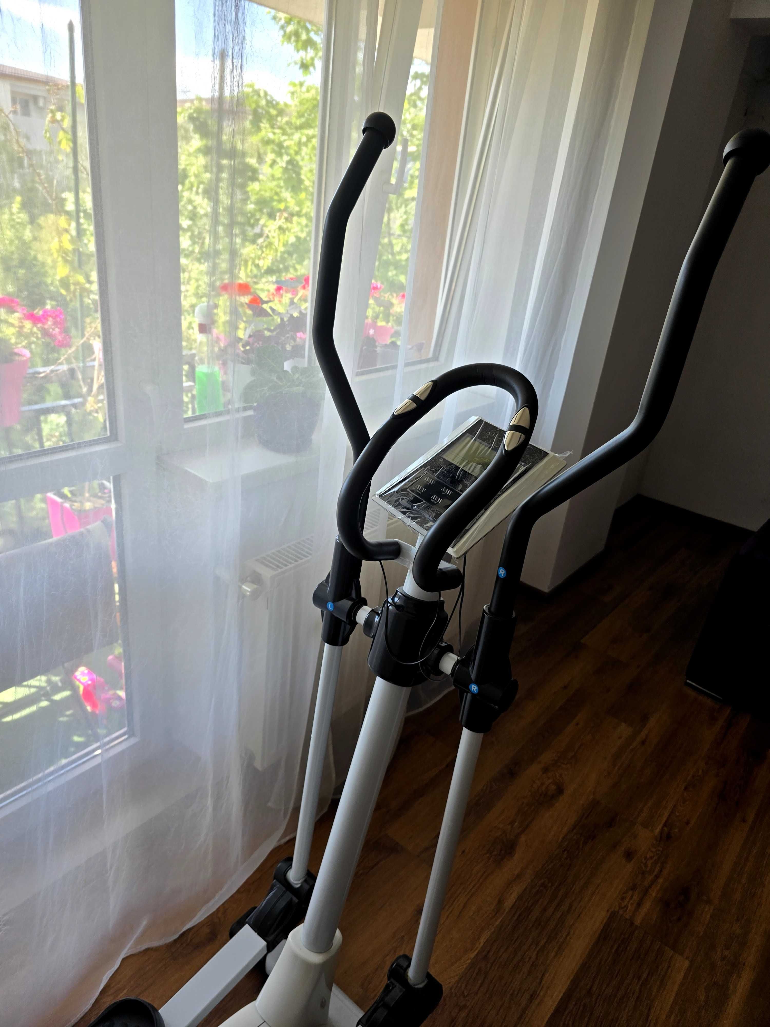 BICICLETA ELIPTICA MAGNETICA Fit tronic 1500 E, stare foarte buna