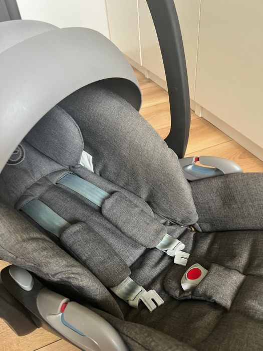 Scoica Cybex Cloud Z i-size Plus + baza Z isofix