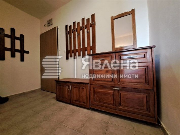 Дава се под наем Двустаен апартамент в Варна, Цветен квартал - 65 кв.м за 435 € - Снимка #7