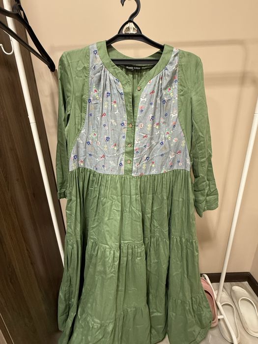 Продам женскую одежду