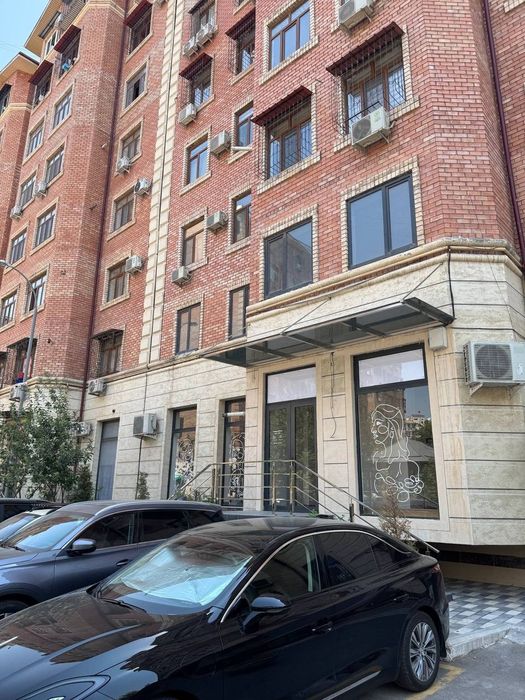 Готовый офис на Чехова. Площадь: 150 м²+50 м²