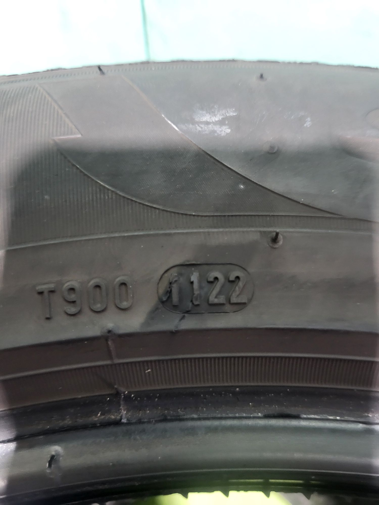 4 бр зимни 235/60/18 Pirelli дот 22г