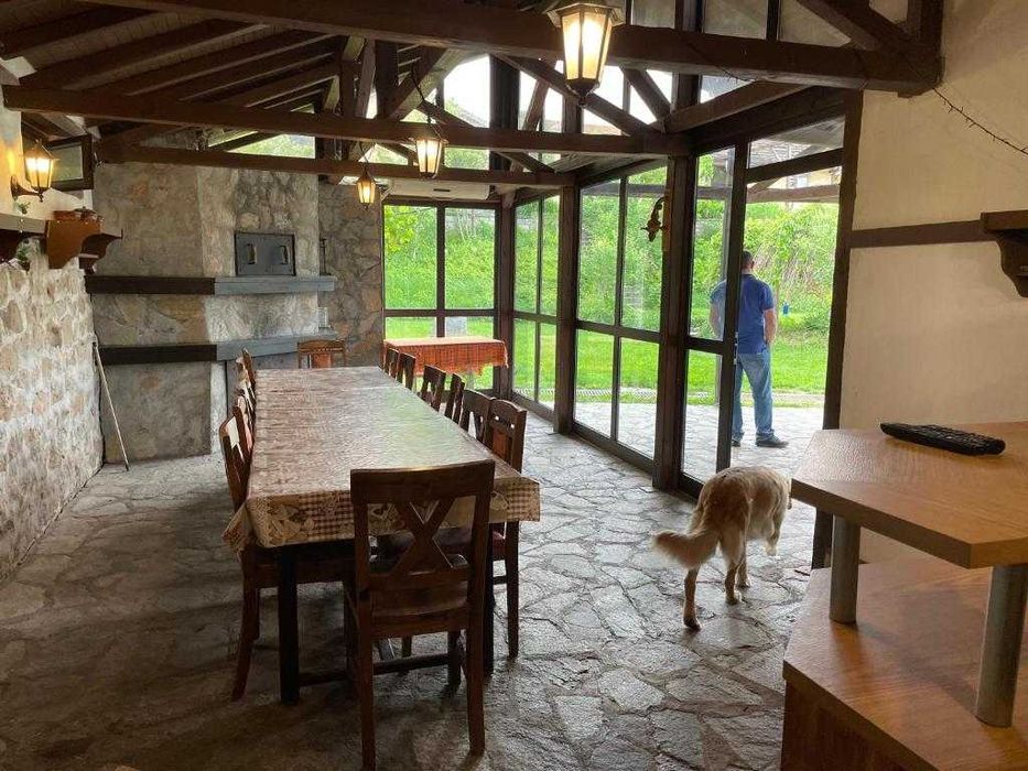 Комплекс от къща за гости в с. Малки Воден, яз. Ивайловград