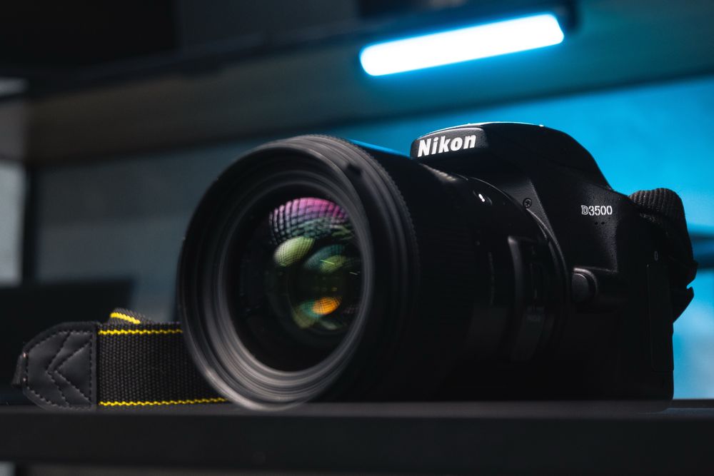 Nikon D3500 + Sigma 35mm f/1.4 Art для Nikon
