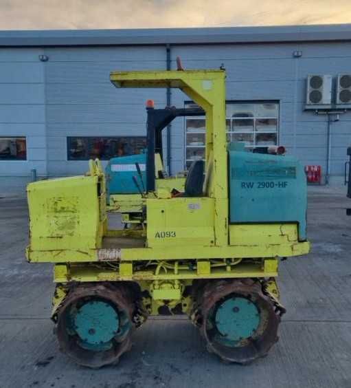 Vand/inchiriez cilindru compactor termic Rammax Rw2900 picior oaie 3T