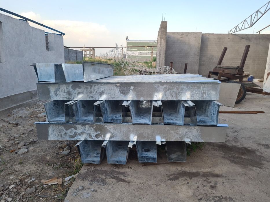 Лоток для слива(желоб)