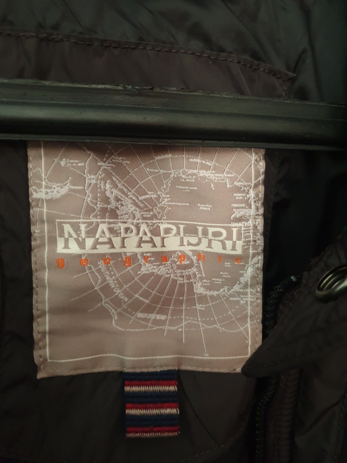 Пролетно яке napapijri