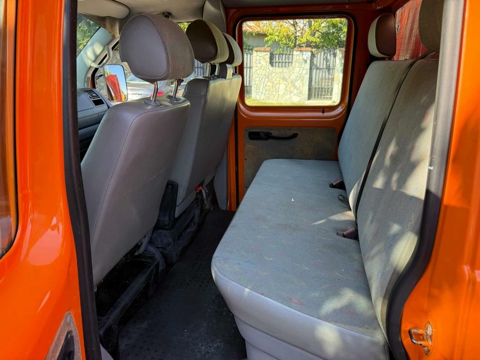 Vand sau schimb Volkswagen T5 1.9 tdi