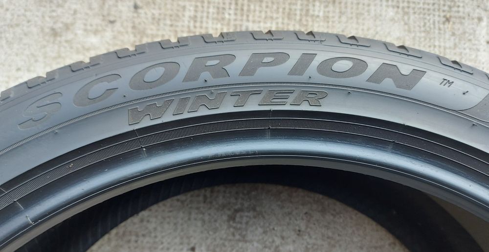 Set 2buc 285/35 R22 106V XL Pirelli Scorpion Winter M+S iarnă