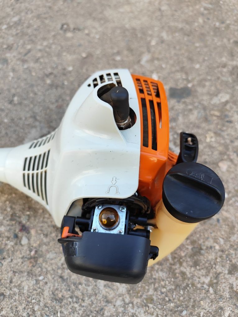 Продавам храсторез STIHL FS 55