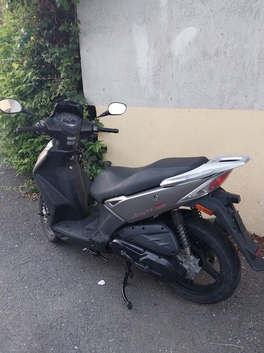 Scuter Kymco Agility 125