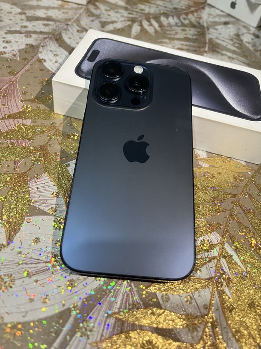 Айфон 15 про макс 256 гб , темно-синий