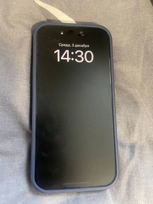 Vand iphone 14 pro in stare buna