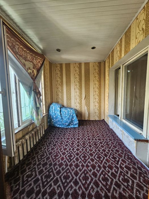 Сергели 7 да 2/4/9 ,70 кв  2х6 балконли квартира сотилади