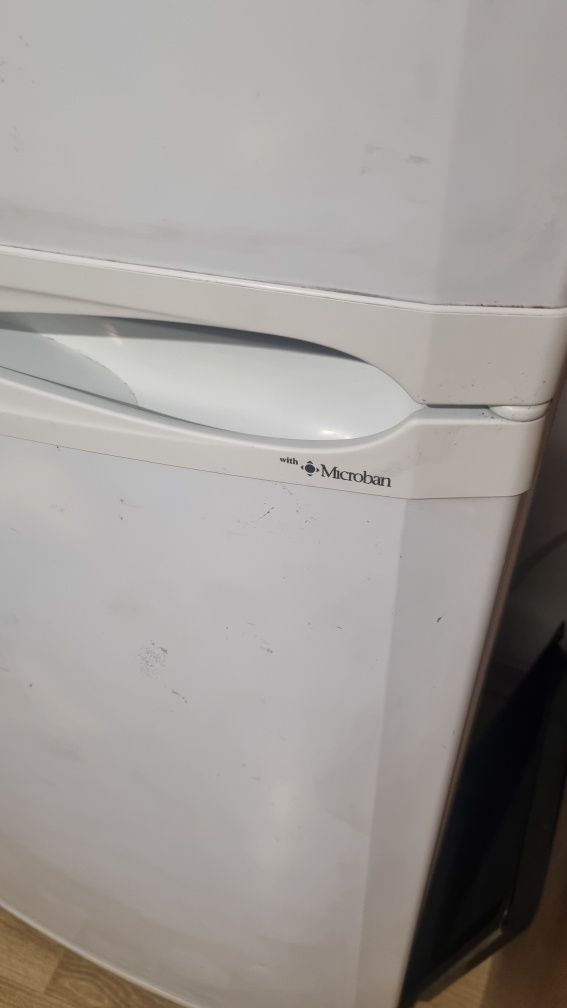 Хладилник Hotpoint