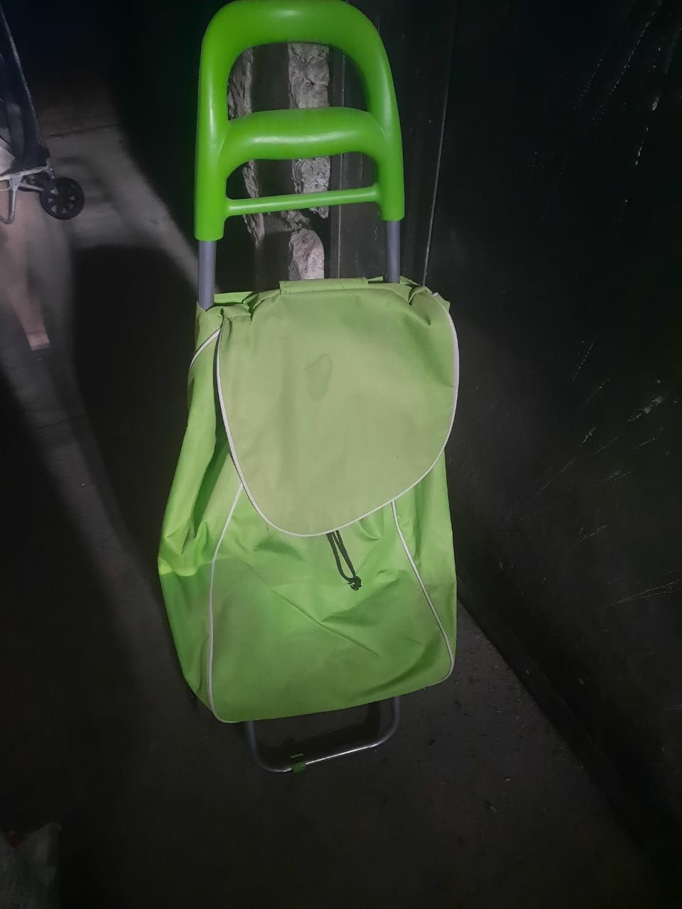 Тележка для продуктов