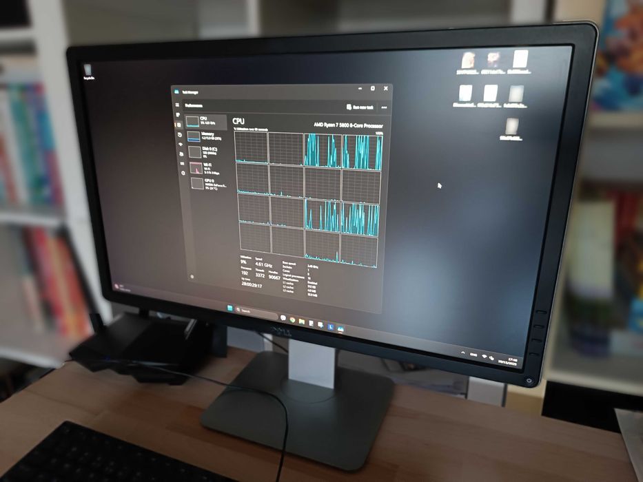 Монитор DellP24"