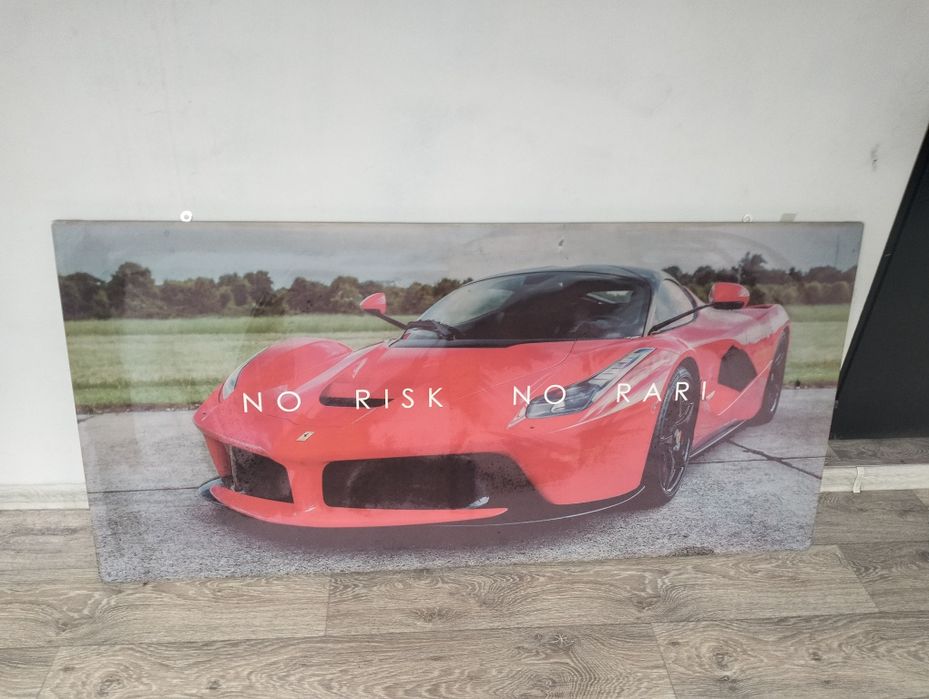 Продам картину Феррари