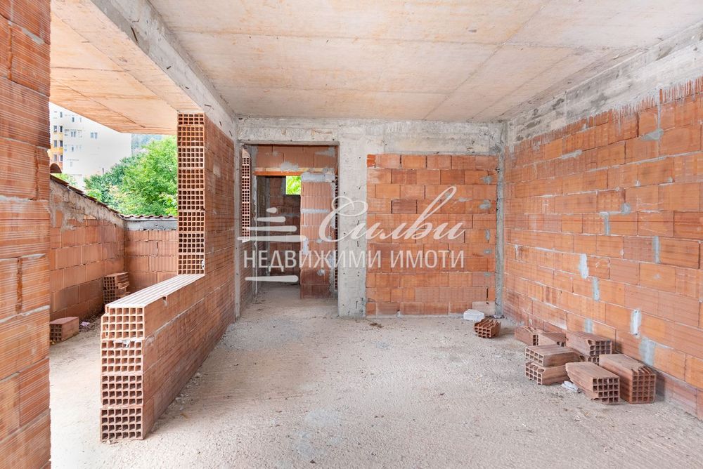 Двуетажна ТУХЛЕНА къща НОВО строителство - кв.Боян Българанов 1