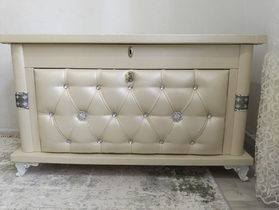 Сандық сатылады б/у