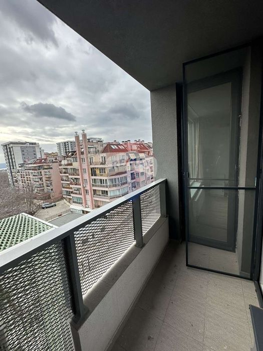 Дава се под наем Двустаен апартамент в Варна, Възраждане 1 - 60 кв.м за 408 € - Снимка #5