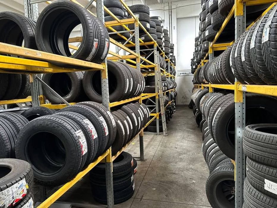 Rafturi metalice depozitare anvelope cauciucuri roti
