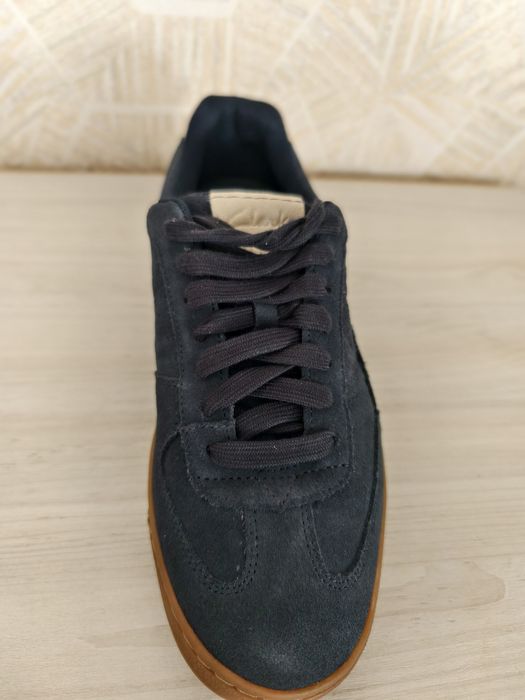 Продам новую обувь от бренда Clarks размер 41 дёшево