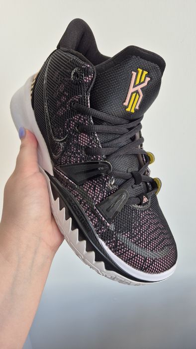 Кроссовки, одежда по себестоимости