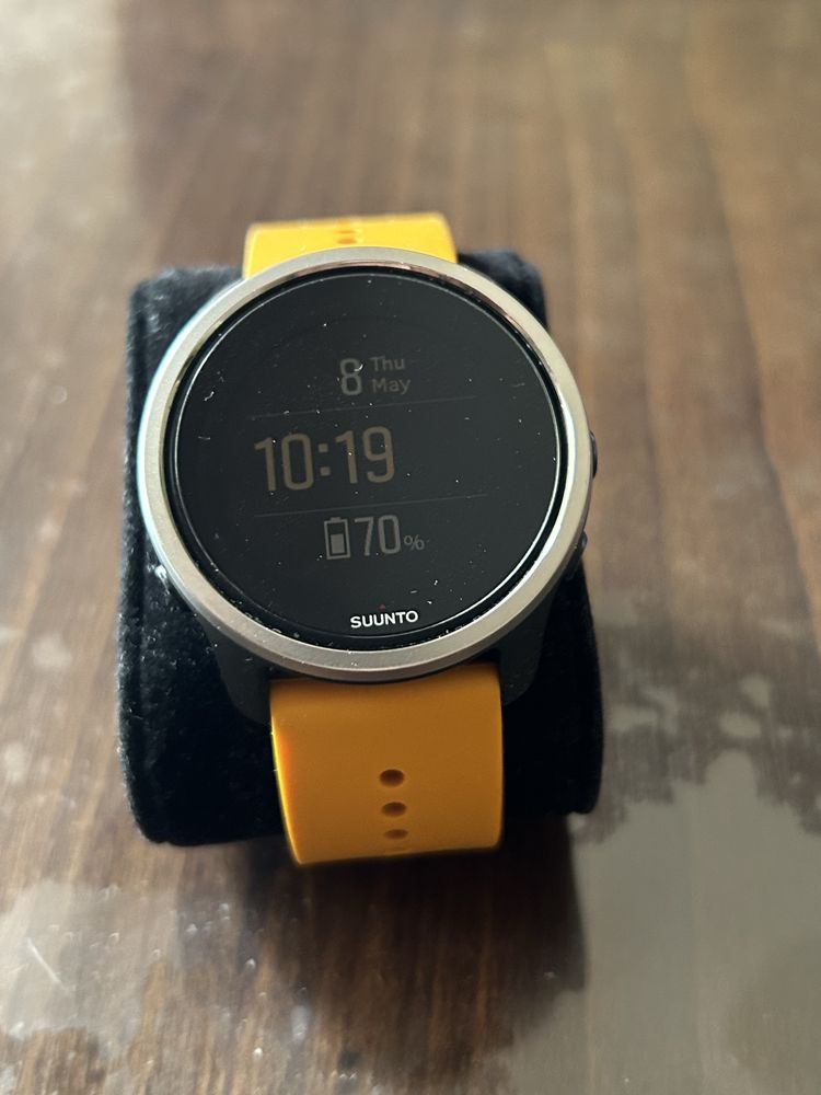 Suunto 5 peak smart watch