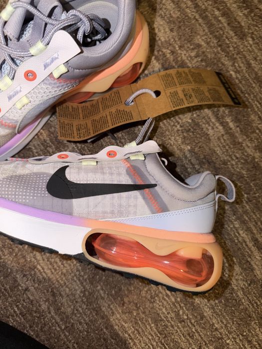 Маратонки на Nike Air Move to Zero