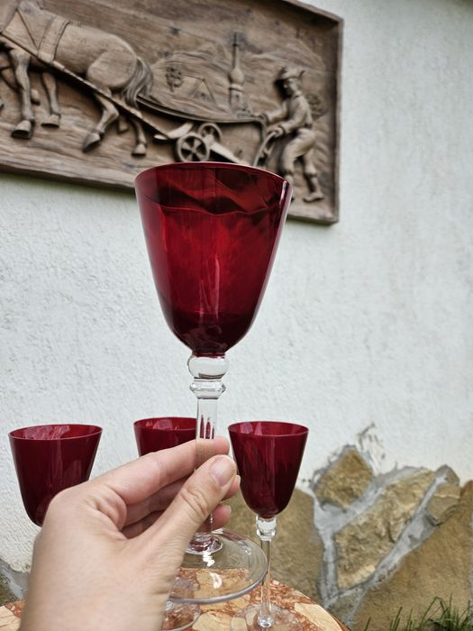 Сет 4 броя чаши за вино