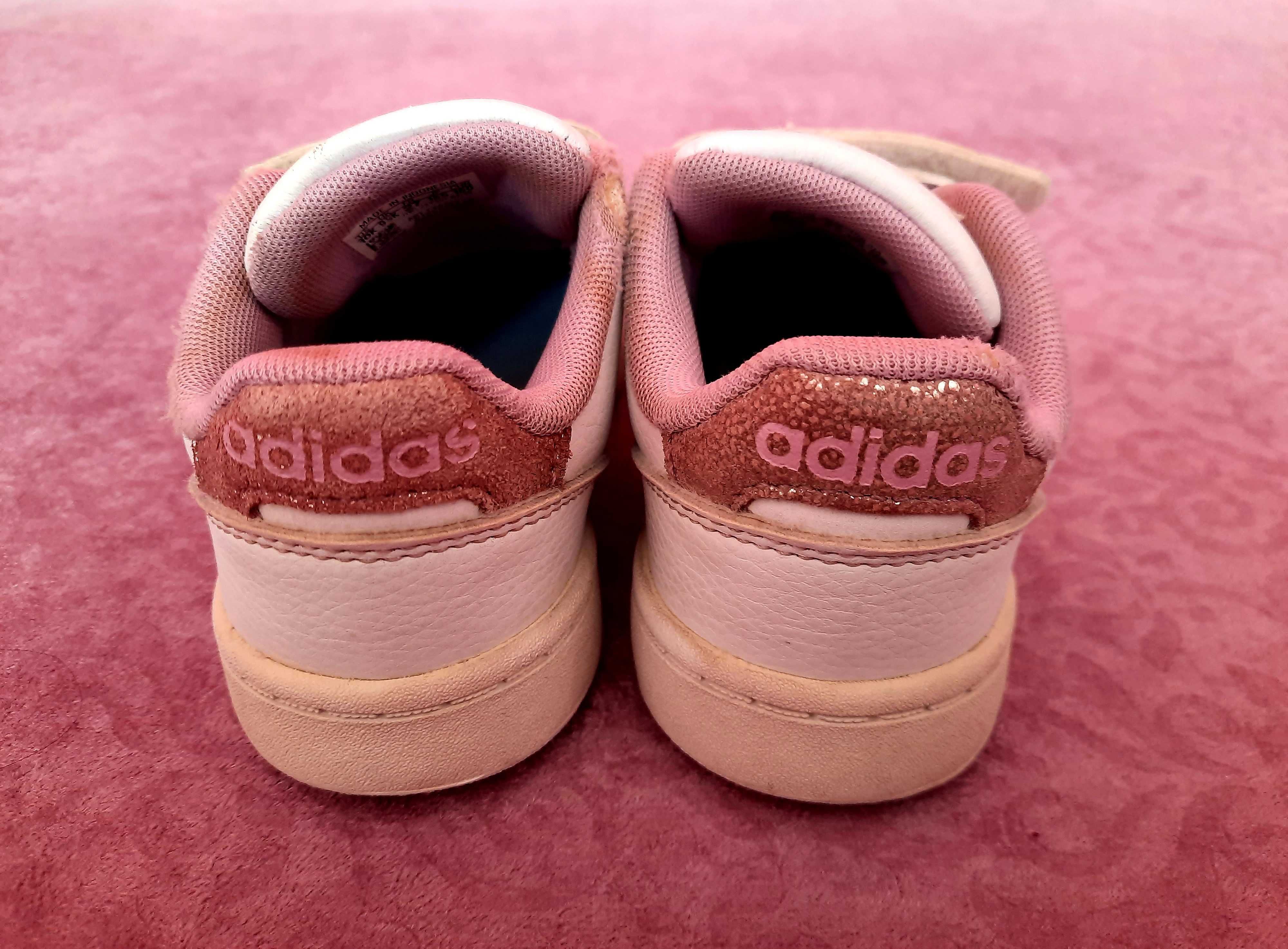 Маратонки Adidas