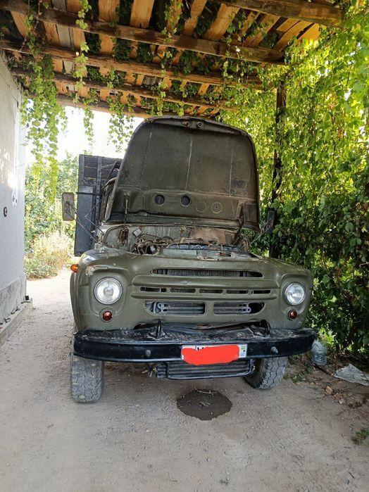 Zil 130 sotiladi