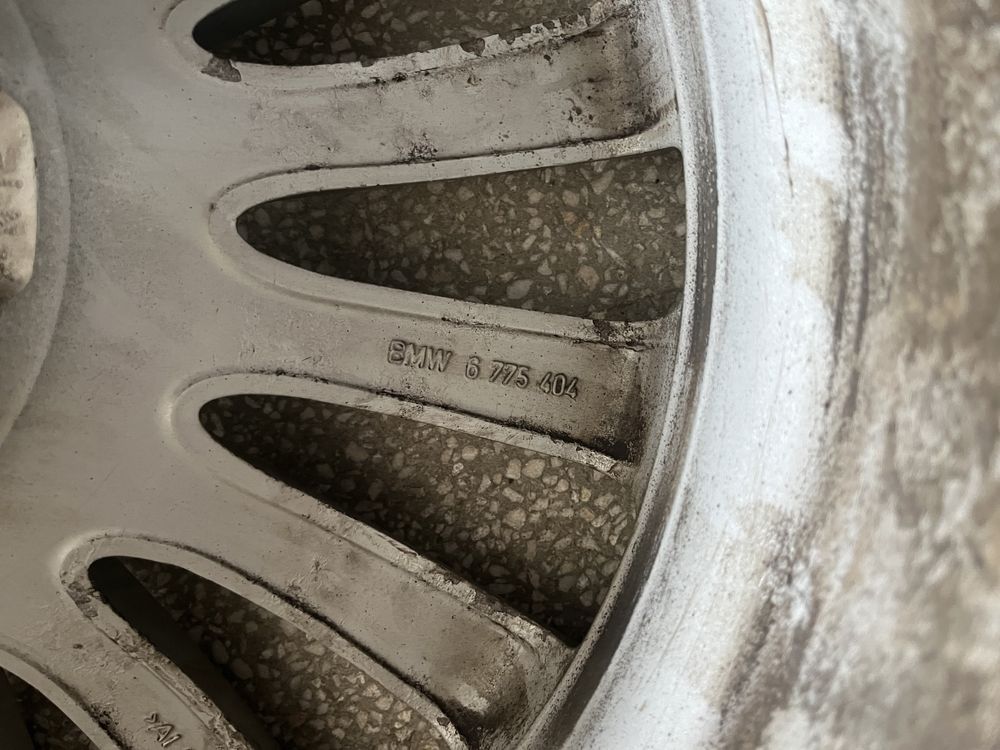2 бр. Гуми и Джанта BMW 19”  style 235