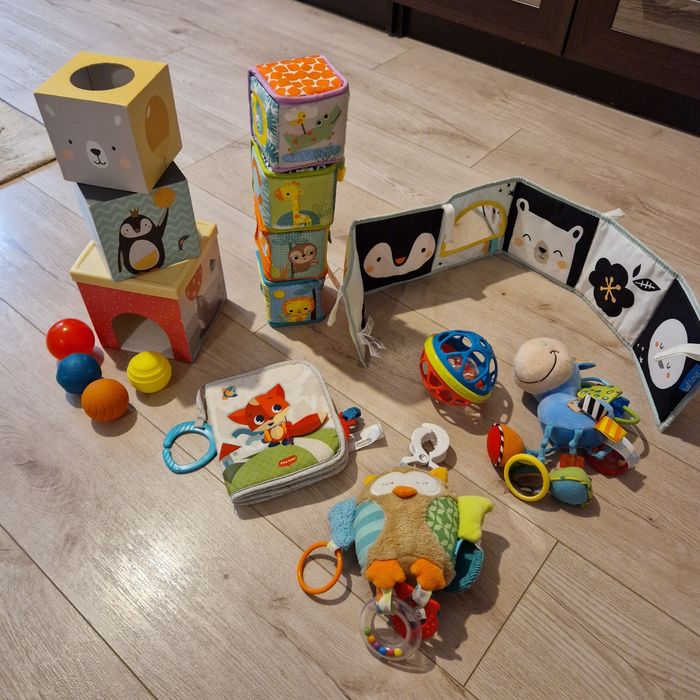Lot jucarii interactive/stimulare