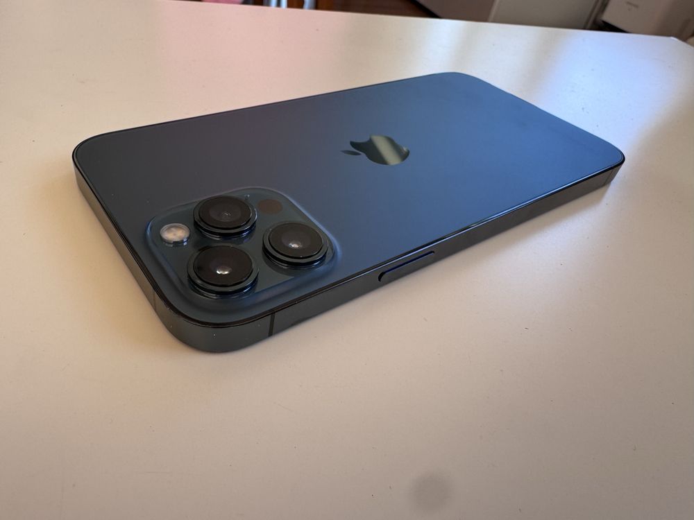 iPhone 12 Pro и iPhone 12 pro max 128 GB pacific blue перфектен