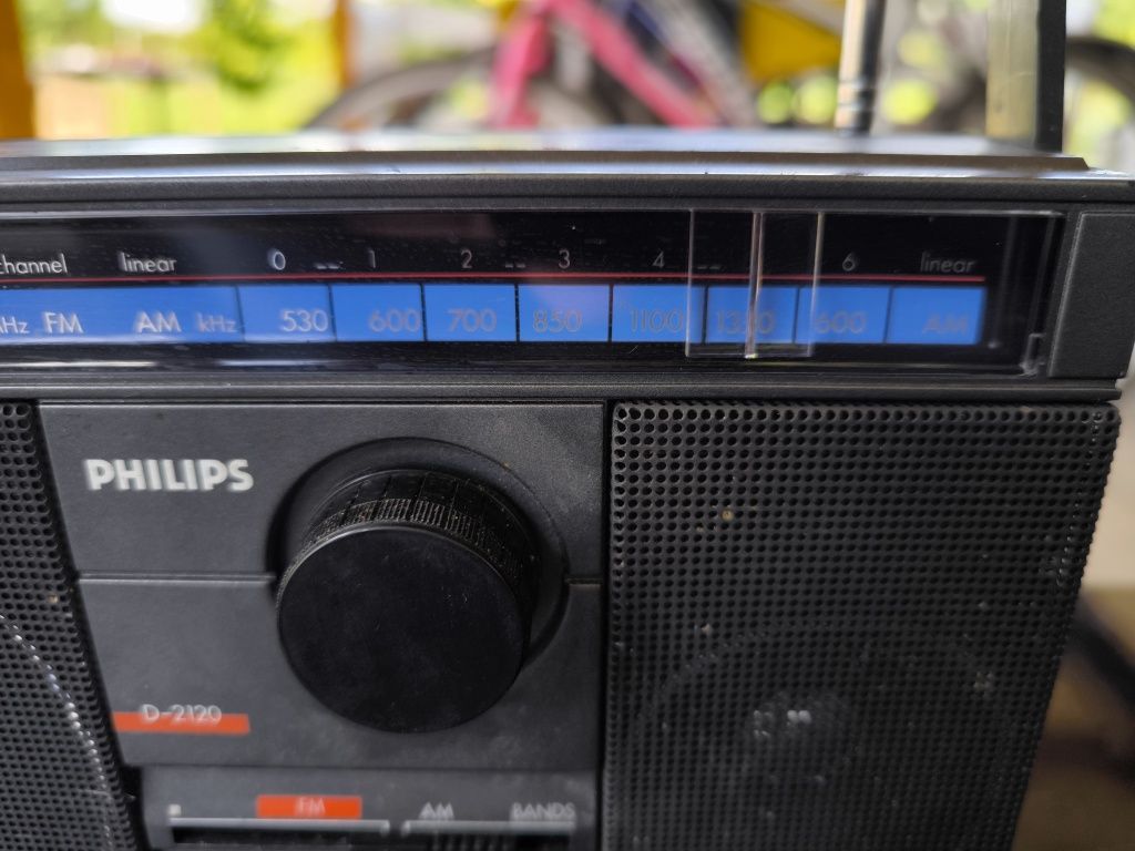 Radio Philips D-2120