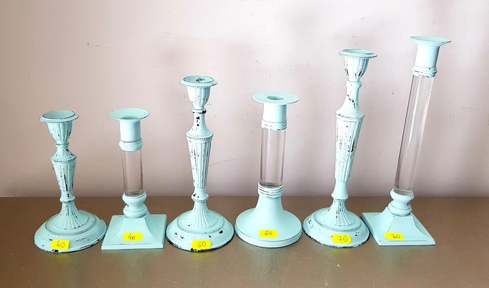 Sfeșnic vechi din metal și plexic