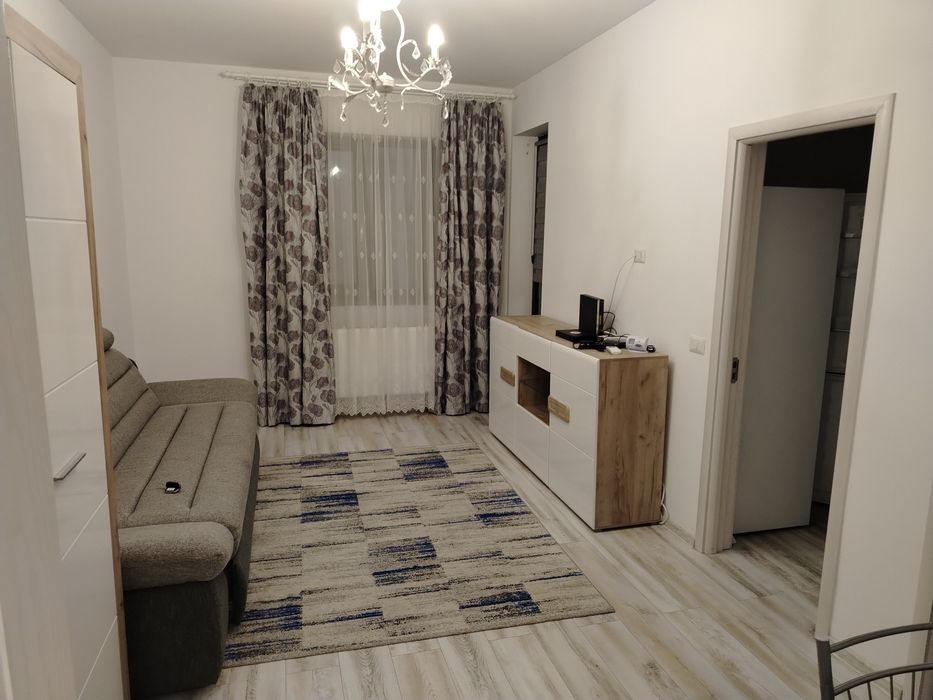 Garsoniera de închiriat