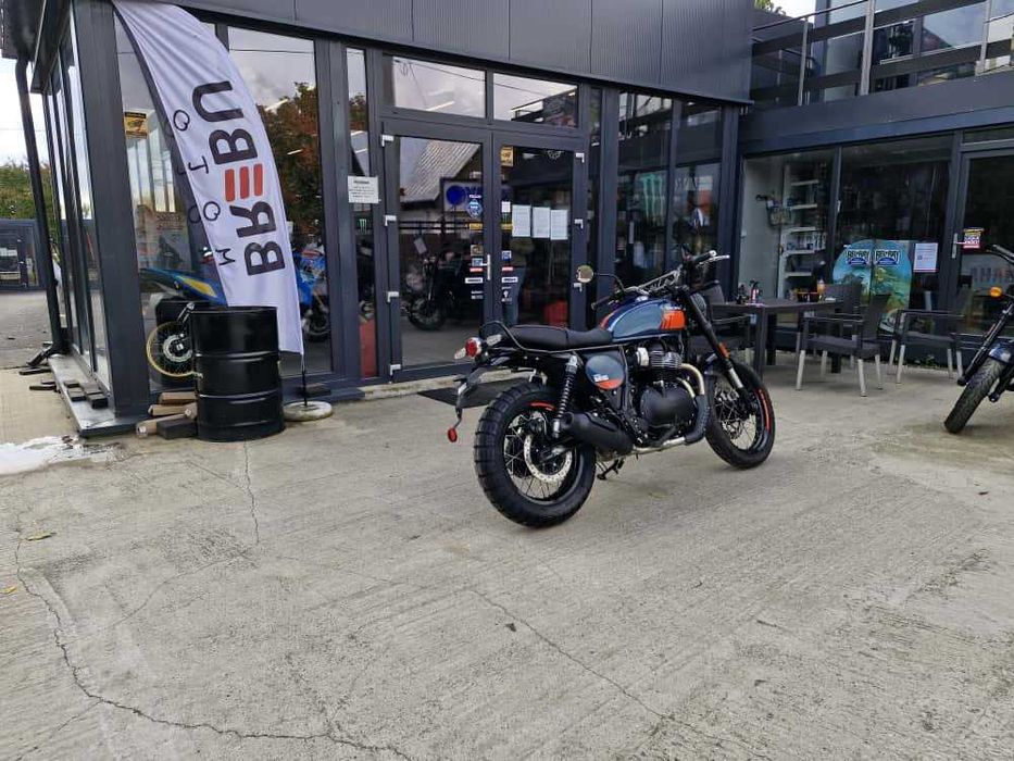 Royal Enfield Bear 650 Mid nou - pret PROMO prin EST BIKE Campina