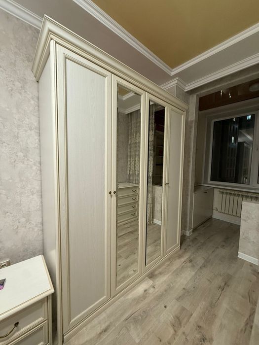 Спальний гарнитур