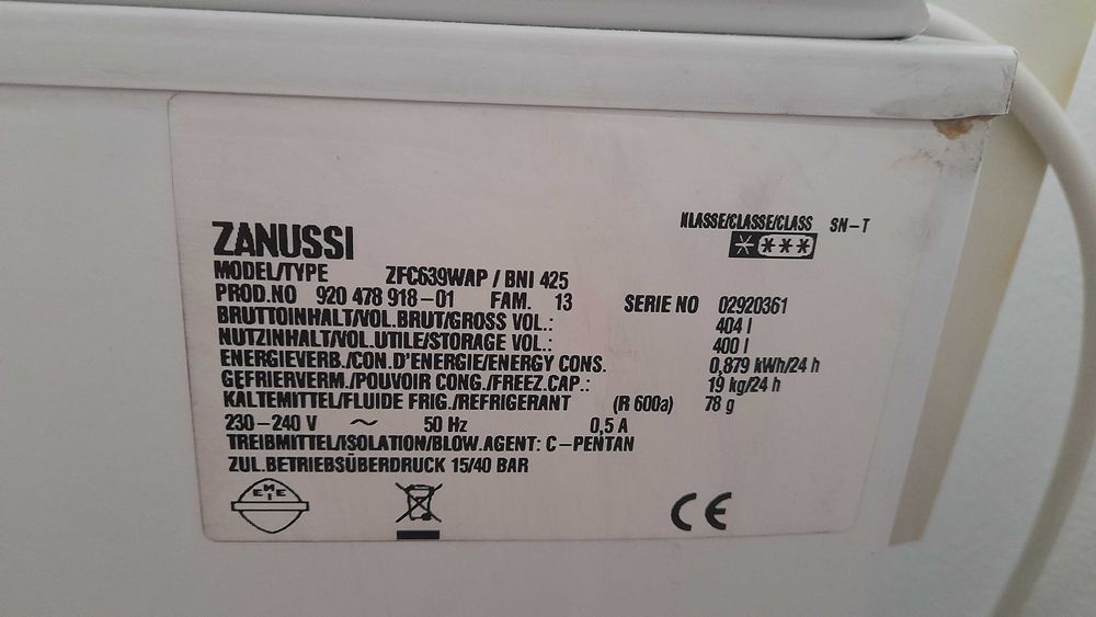 Lada frigorifica 400 l Zanussi