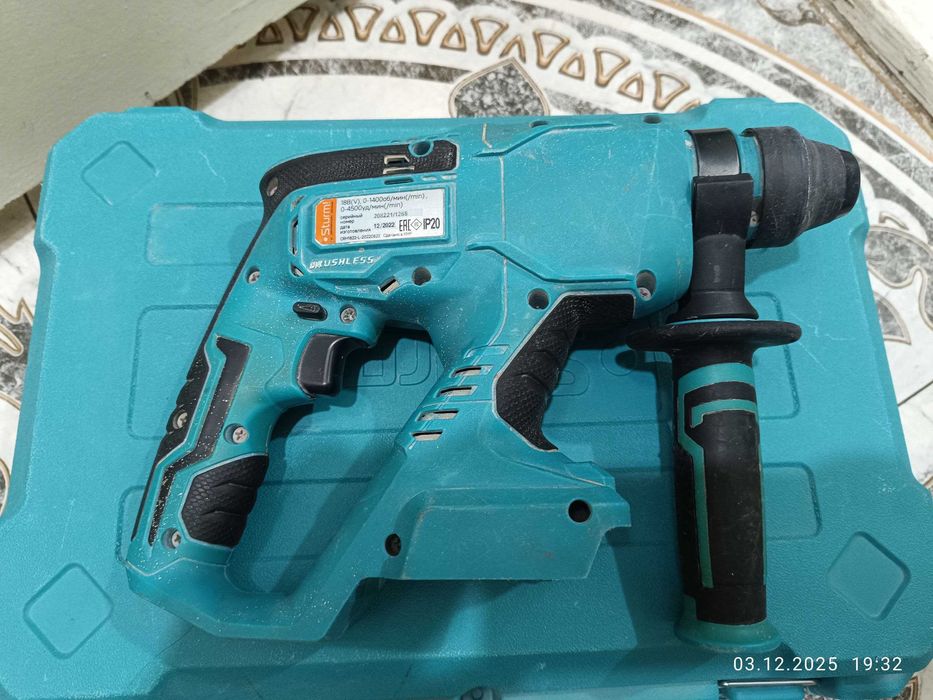 Sturm CRH1822 akkumulyatorniy perforator